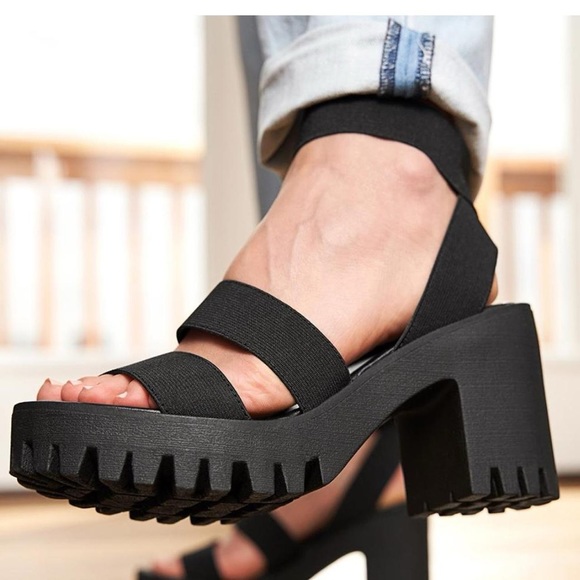 Madden Girl Women's Sohoo Heeled Sandal - Picture 6 of 8